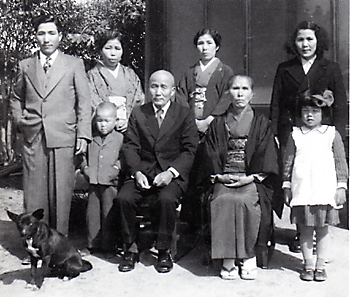 山本二郎家族との写真